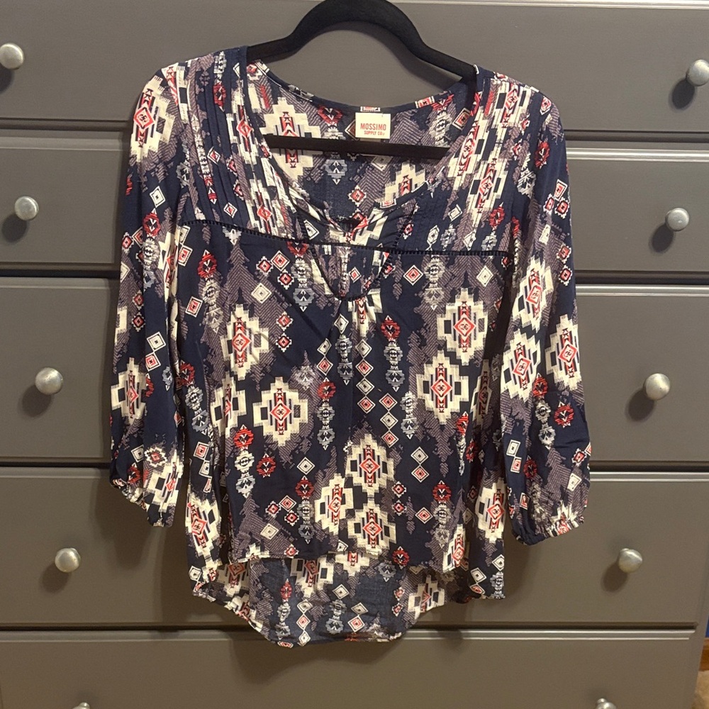 Mossimo Supply Co. Navy and White Patterned Blouse
